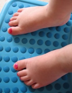 toes