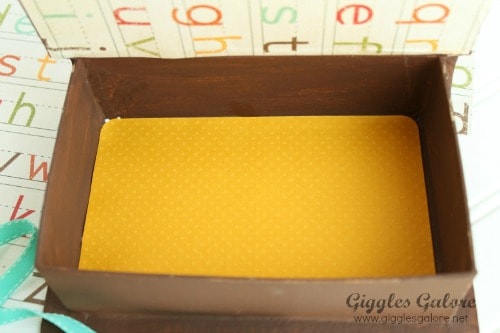 Back to School Time Capsule Craft by Giggles Galore. LivingLocurto.com