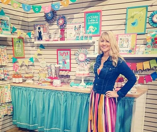 Party with Amy Locurto - New Product Launch! Amy Locurto a Dallas, Texas DIY Blogger. Living Locurto is a DIY lifestyle blog focused on crafts, party ideas, recipes, travel and fun!