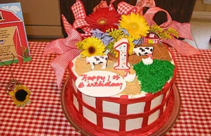 Farm themed cake