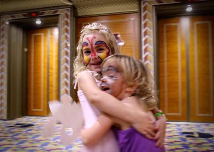 Tips for a Cruise Vacation with Young Kids. Not sure about taking your toddlers or young kids on a cruise? Here are some tips for traveling on a cruise with kids. Travel blogger review of Carnival. Tips for a Cruise Vacation with Young Kids. Not sure about taking your toddlers or young kids on a cruise? Here are some tips for traveling on a cruise with kids. Travel blogger review of Carnival.
