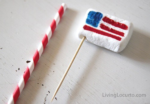 American Flag Marshmallow Pops -  Easy Edible Craft LivingLocurto.com