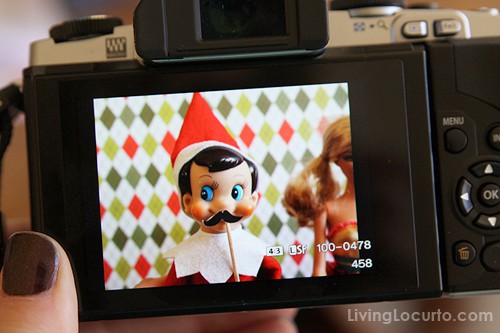 Elf Photo Booth with Fun Printable Mini Photo Props! LivingLocurto.com