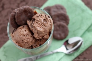 Chocolate Thin Mint Ice Cream. Recipe by Dessert Now Dinner Later