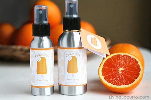 Orange Creamsicle Room Spray! An easy DIY Gift Idea with Essential Oils. LivingLocurto.com 