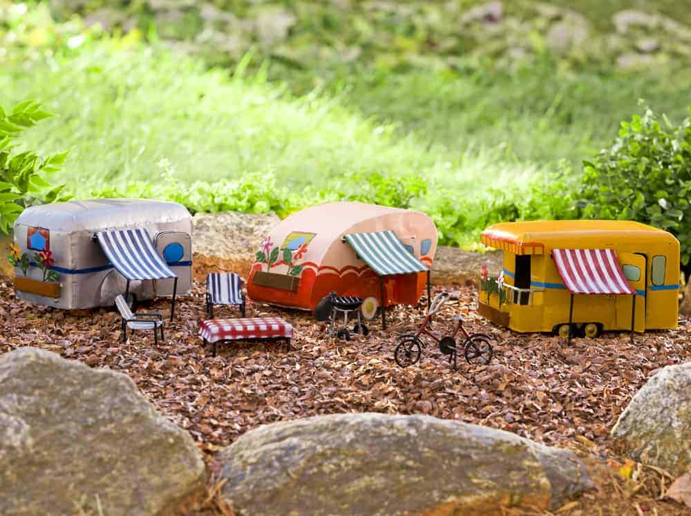 Miniature fairy garden campers. So cute!