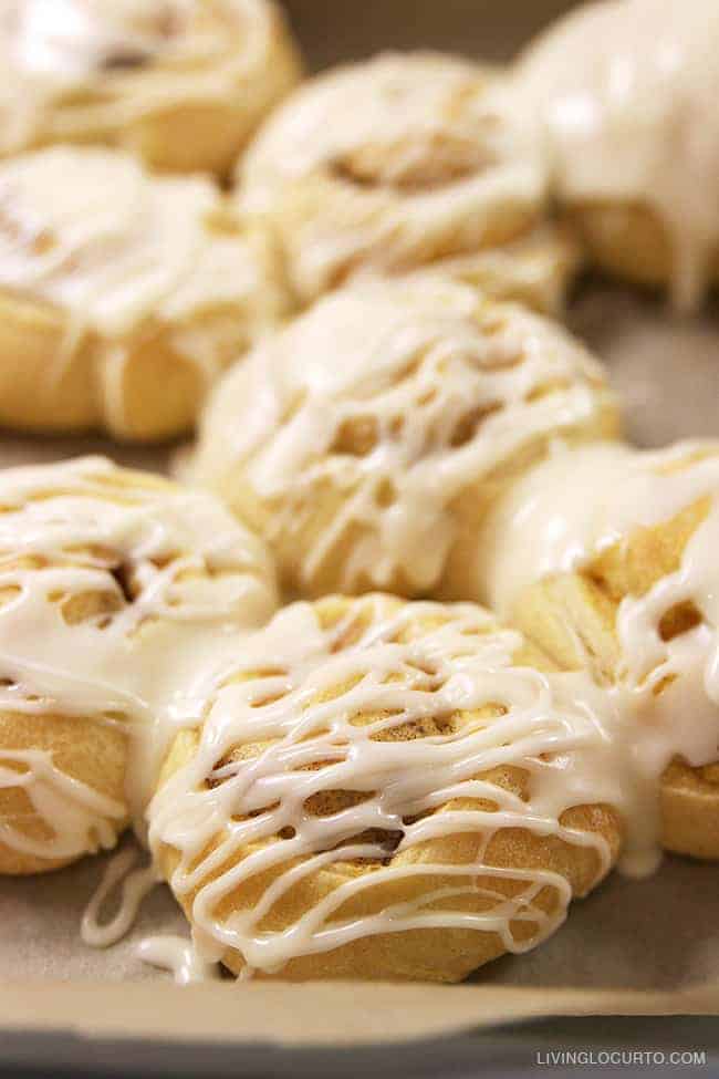 Easy Pumpkin Spice Latte Cinnamon Rolls Recipe Easy Pumpkin Spice Latte Cinnamon Rolls Recipe