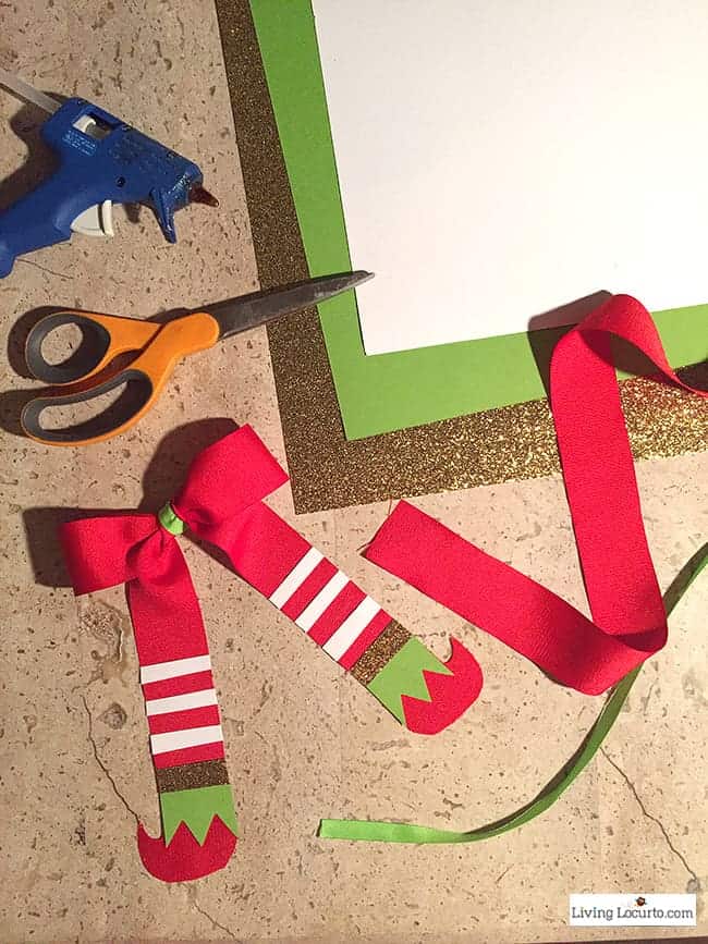Learn How to Make an Elf Bow. This is a cute Christmas Elf Gift Idea! Easy craft for girls hair or unique holiday gift wrap. LivingLocurto.com Learn How to Make an Elf Bow. This is a cute Christmas Elf Gift Idea! Easy craft for girls hair or unique holiday gift wrap. LivingLocurto.com
