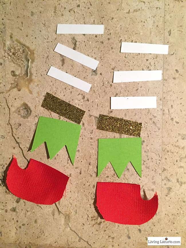 Learn How to Make an Elf Bow. This is a cute Christmas Elf Gift Idea! Easy craft for girls hair or unique holiday gift wrap. LivingLocurto.com Learn How to Make an Elf Bow. This is a cute Christmas Elf Gift Idea! Easy craft for girls hair or unique holiday gift wrap. LivingLocurto.com