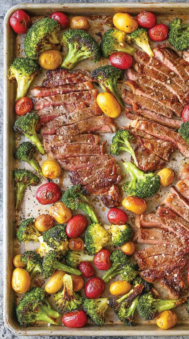 Favorite Sheet Pan Dinner Recipes | Easy One Pan Meals. Sheet Pan Steak and Veggies by http://damndelicious.net
