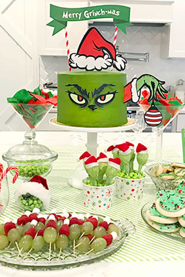 grinch party table