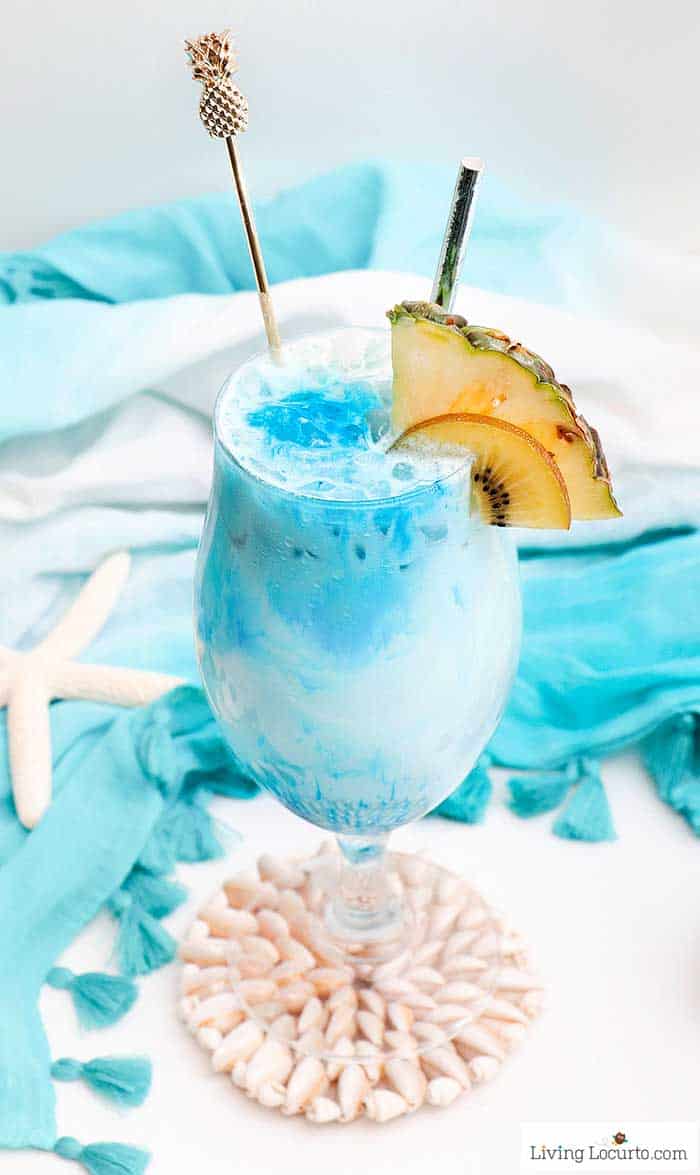 https://www.livinglocurto.com/wp-content/uploads/2019/05/Mermaid-Rum-Punch-Recipe-Blue-Ocean-Cocktail-Frozen-Drink.jpg