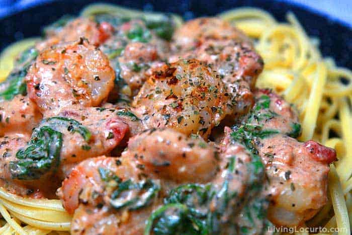 Easy Creamy Garlic Butter Shrimp Pasta Recipe Creamy Garlic Butter Shrimp Pasta Recipe with Spinach