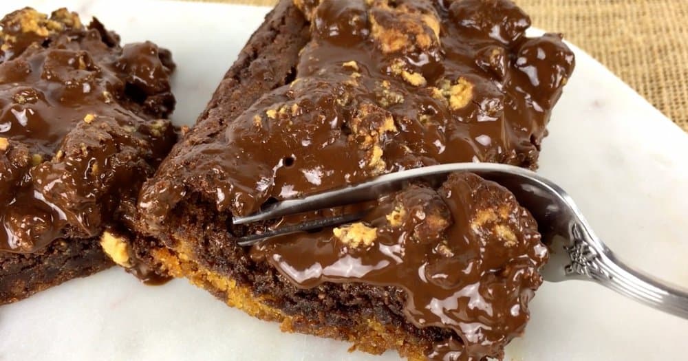 Chocolate Peanut Butter Brookies with melted chocolate -Cookie Brownies